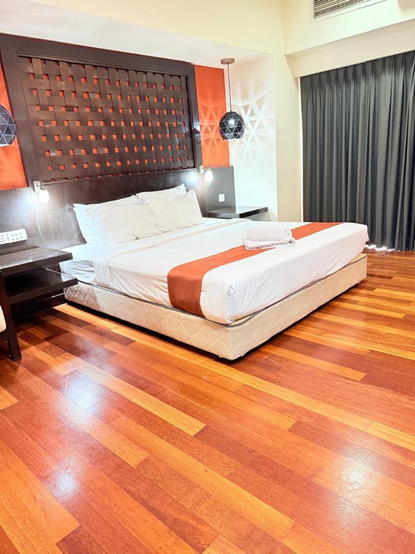 סובאנג ג'איה Sunvay Resort Suite מראה חיצוני תמונה